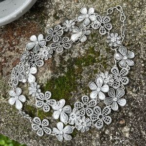 Premier Designs Long Flower Necklace